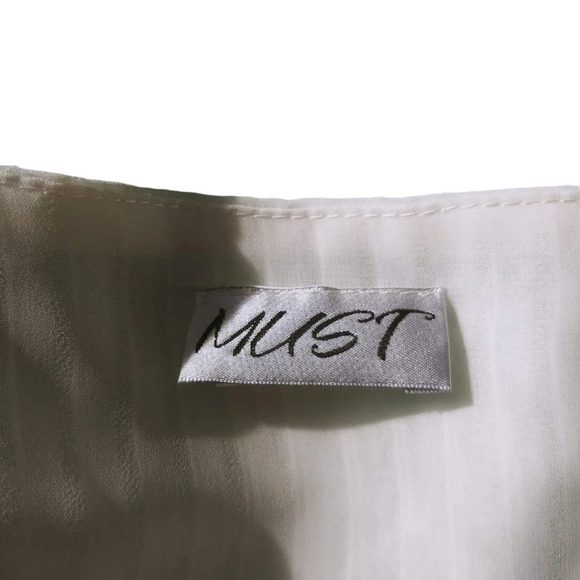 Must Semi-Sheer White Sleeveless Top with Asymmetrical  Hem S - Picture 6 of 6